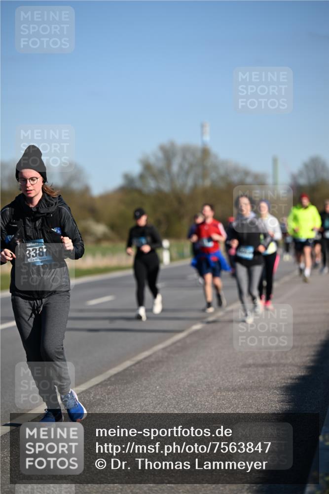 06.04.2025 - 44. Internationalen Wilhelmsburger Insellauf Dr. Thomas Lammeyer http://msf.ph/oto/7563847 06.04.2025 09:38:45 Laufen 3387 meine-sportfotos.de