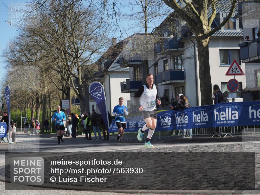 06.04.2025 - 44. Internationalen Wilhelmsburger Insellauf Luisa Fischer http://msf.ph/oto/7563930 06.04.2025 10:35:03 Ziel 3463, 5029 meine-sportfotos.de