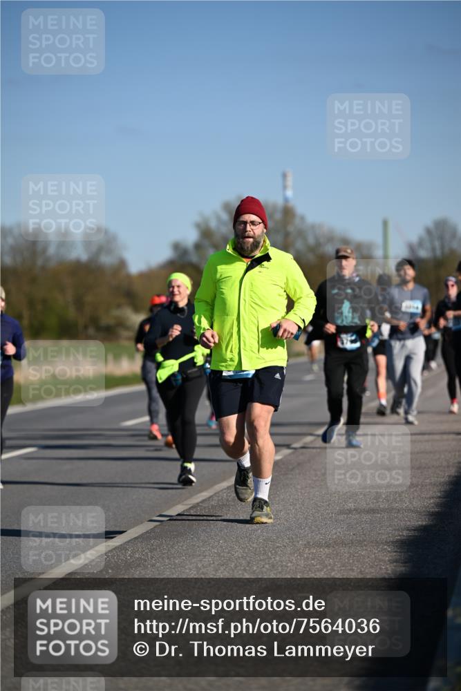06.04.2025 - 44. Internationalen Wilhelmsburger Insellauf Dr. Thomas Lammeyer http://msf.ph/oto/7564036 06.04.2025 09:38:53 Laufen  meine-sportfotos.de