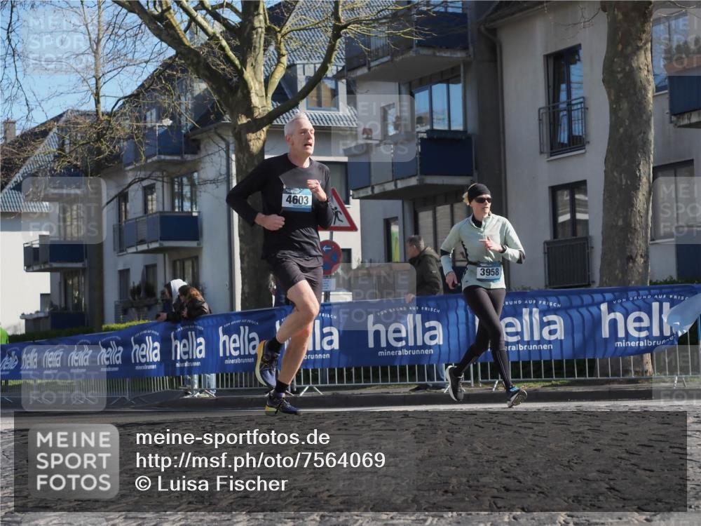06.04.2025 - 44. Internationalen Wilhelmsburger Insellauf Luisa Fischer http://msf.ph/oto/7564069 06.04.2025 10:35:20 Ziel 4603, 3958 meine-sportfotos.de