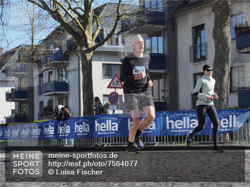 06.04.2025 - 44. Internationalen Wilhelmsburger Insellauf Luisa Fischer http://msf.ph/oto/7564077 06.04.2025 10:35:21 Ziel 4603 meine-sportfotos.de