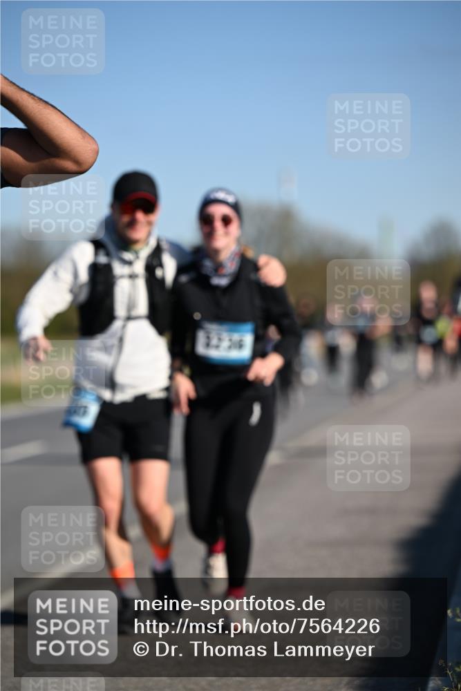 06.04.2025 - 44. Internationalen Wilhelmsburger Insellauf Dr. Thomas Lammeyer http://msf.ph/oto/7564226 06.04.2025 09:39:02 Laufen 316 meine-sportfotos.de