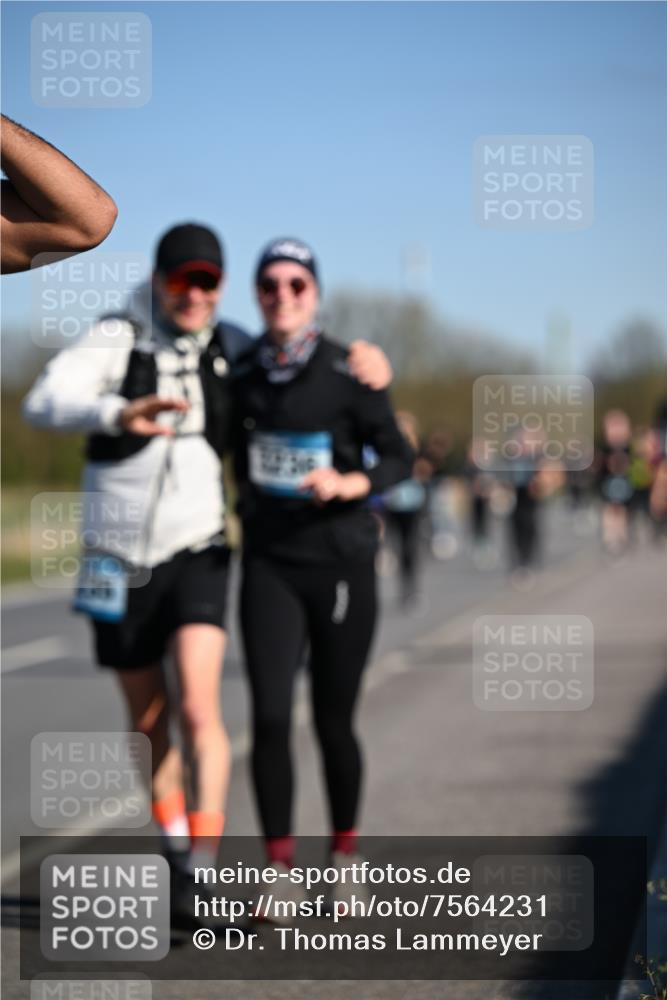 06.04.2025 - 44. Internationalen Wilhelmsburger Insellauf Dr. Thomas Lammeyer http://msf.ph/oto/7564231 06.04.2025 09:39:02 Laufen  meine-sportfotos.de