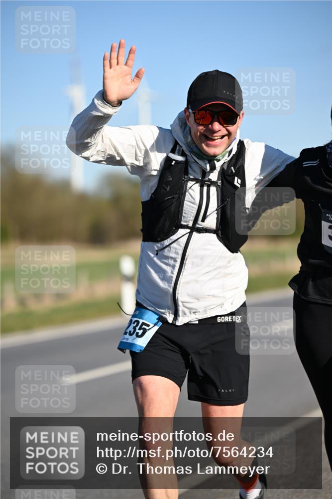 06.04.2025 - 44. Internationalen Wilhelmsburger Insellauf Dr. Thomas Lammeyer http://msf.ph/oto/7564234 06.04.2025 09:39:03 Laufen 135, 44 meine-sportfotos.de