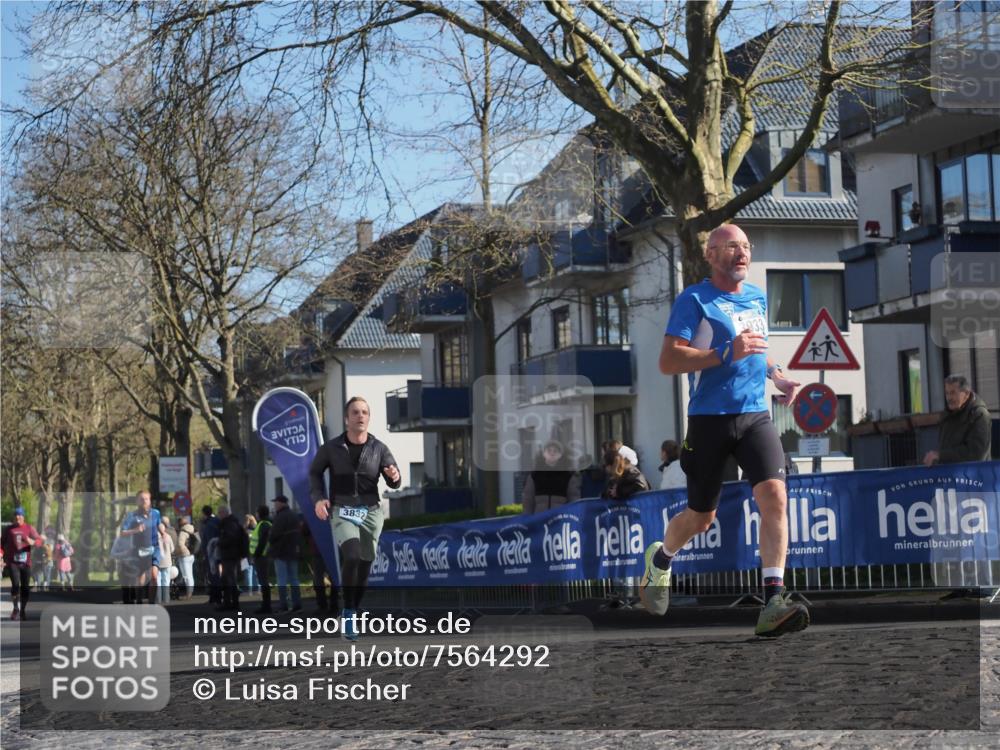 06.04.2025 - 44. Internationalen Wilhelmsburger Insellauf Luisa Fischer http://msf.ph/oto/7564292 06.04.2025 10:35:54 Ziel 3832 meine-sportfotos.de