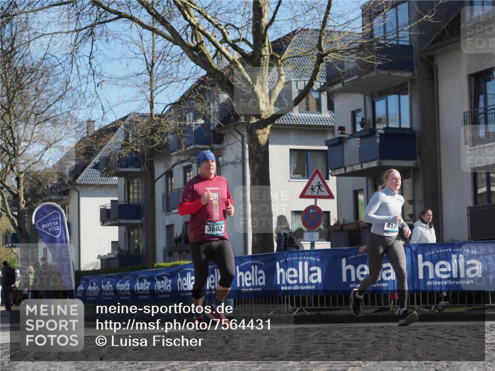 06.04.2025 - 44. Internationalen Wilhelmsburger Insellauf Luisa Fischer http://msf.ph/oto/7564431 06.04.2025 10:36:01 Ziel 3602, 4120 meine-sportfotos.de