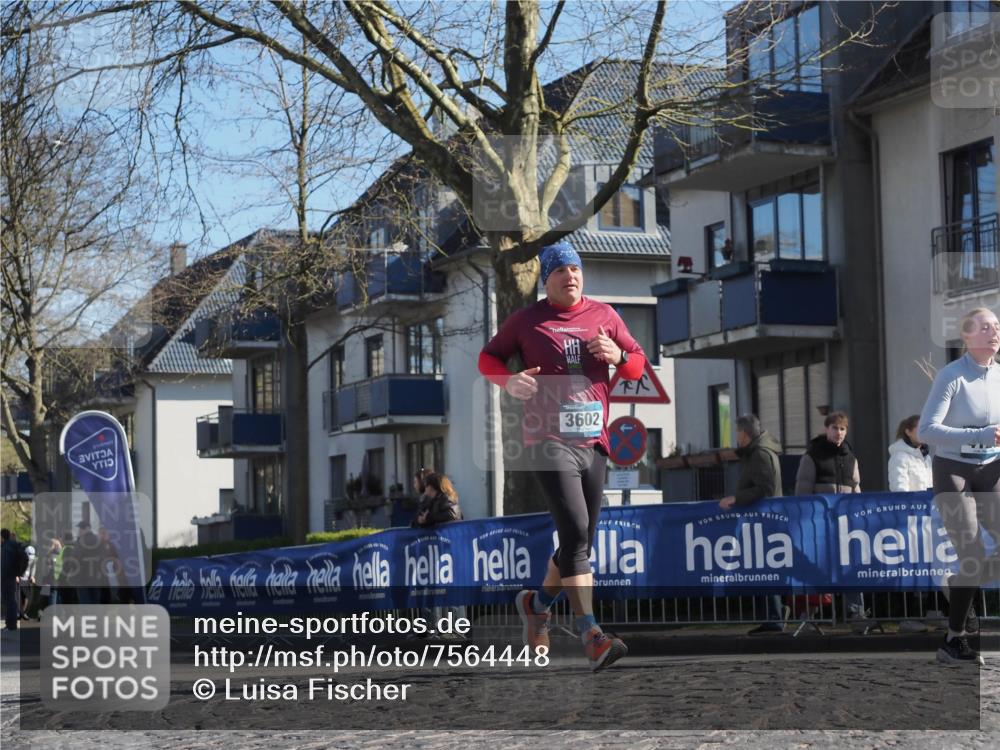06.04.2025 - 44. Internationalen Wilhelmsburger Insellauf Luisa Fischer http://msf.ph/oto/7564448 06.04.2025 10:36:02 Ziel 3602 meine-sportfotos.de