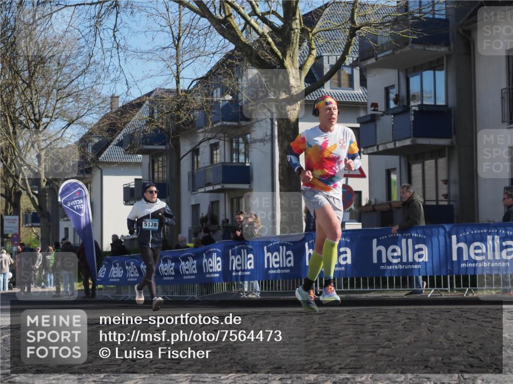 06.04.2025 - 44. Internationalen Wilhelmsburger Insellauf Luisa Fischer http://msf.ph/oto/7564473 06.04.2025 10:36:13 Ziel 5178 meine-sportfotos.de