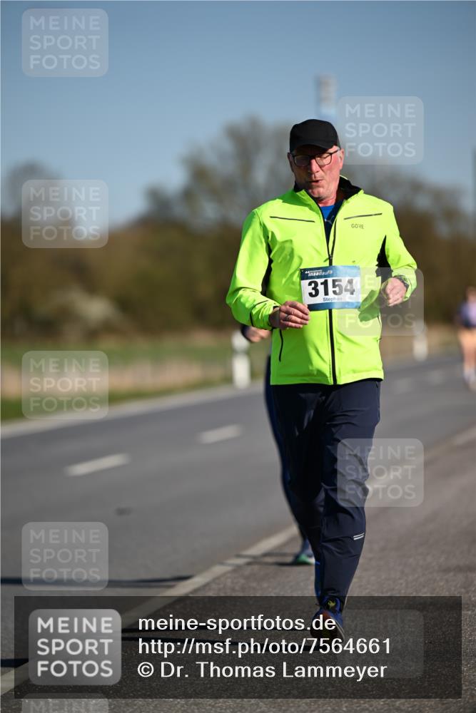 06.04.2025 - 44. Internationalen Wilhelmsburger Insellauf Dr. Thomas Lammeyer http://msf.ph/oto/7564661 06.04.2025 09:39:37 Laufen 3154 meine-sportfotos.de