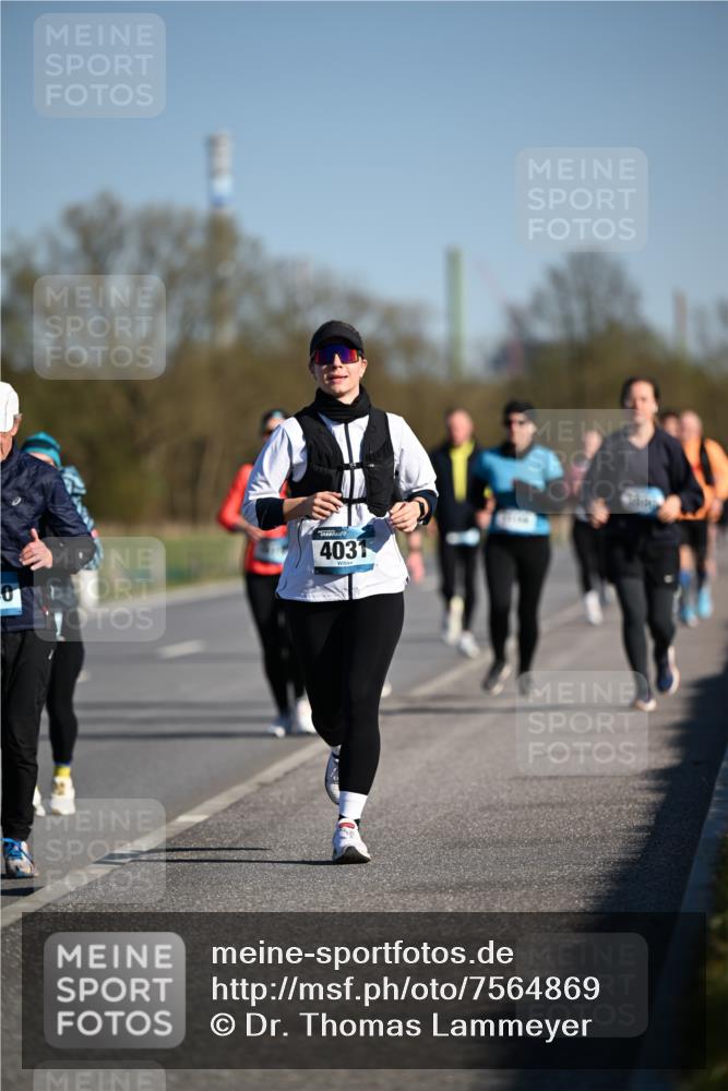 06.04.2025 - 44. Internationalen Wilhelmsburger Insellauf Dr. Thomas Lammeyer http://msf.ph/oto/7564869 06.04.2025 09:39:55 Laufen 0, 4031 meine-sportfotos.de