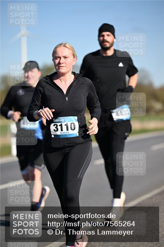 06.04.2025 - 44. Internationalen Wilhelmsburger Insellauf Dr. Thomas Lammeyer http://msf.ph/oto/7565264 06.04.2025 09:40:28 Laufen 3110, 4459 meine-sportfotos.de