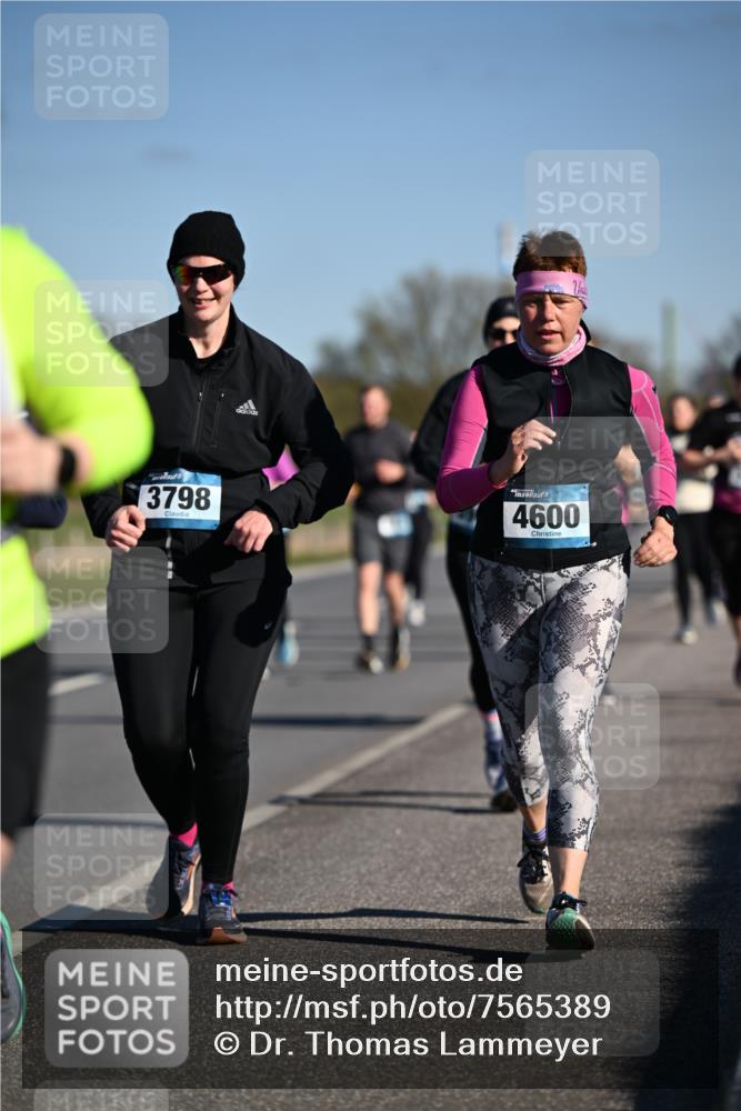 06.04.2025 - 44. Internationalen Wilhelmsburger Insellauf Dr. Thomas Lammeyer http://msf.ph/oto/7565389 06.04.2025 09:40:42 Laufen 3798, 4600 meine-sportfotos.de