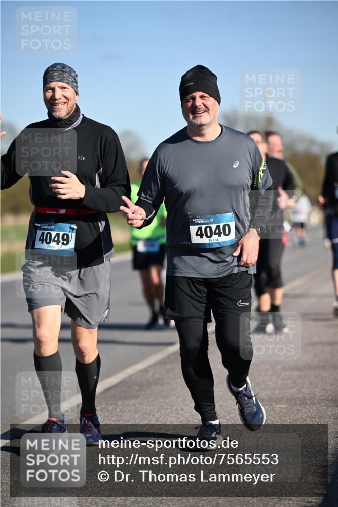 06.04.2025 - 44. Internationalen Wilhelmsburger Insellauf Dr. Thomas Lammeyer http://msf.ph/oto/7565553 06.04.2025 09:40:53 Laufen 4040, 4049 meine-sportfotos.de