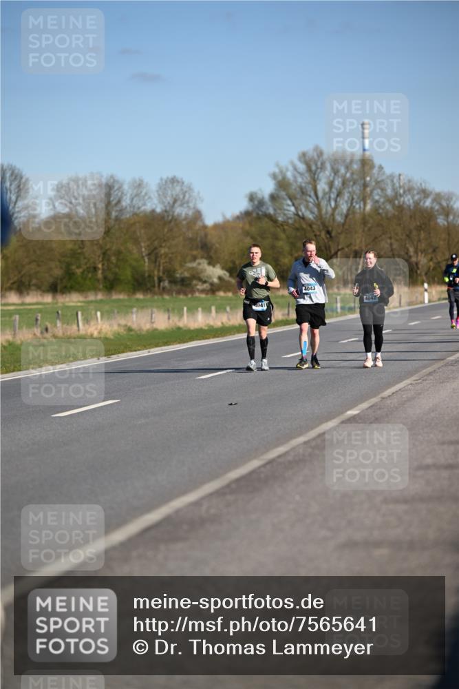 06.04.2025 - 44. Internationalen Wilhelmsburger Insellauf Dr. Thomas Lammeyer http://msf.ph/oto/7565641 06.04.2025 09:40:59 Laufen 2, 4041, 4043, 4042 meine-sportfotos.de