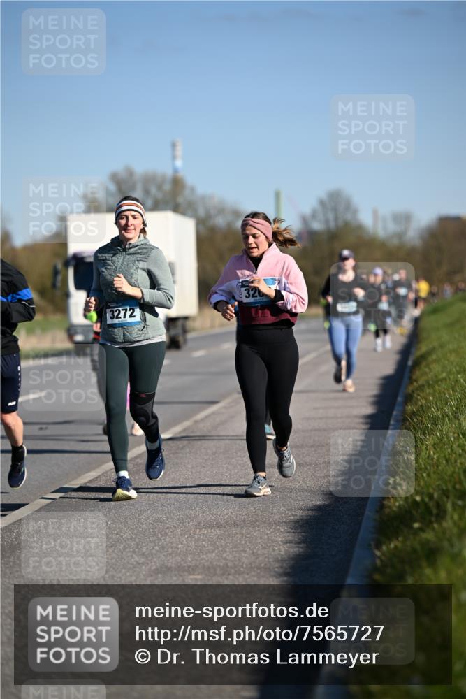 06.04.2025 - 44. Internationalen Wilhelmsburger Insellauf Dr. Thomas Lammeyer http://msf.ph/oto/7565727 06.04.2025 09:41:12 Laufen 326, 3272 meine-sportfotos.de