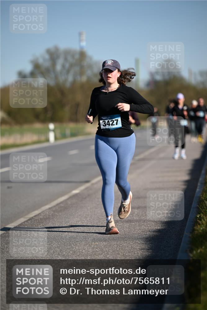 06.04.2025 - 44. Internationalen Wilhelmsburger Insellauf Dr. Thomas Lammeyer http://msf.ph/oto/7565811 06.04.2025 09:41:19 Laufen 3427 meine-sportfotos.de