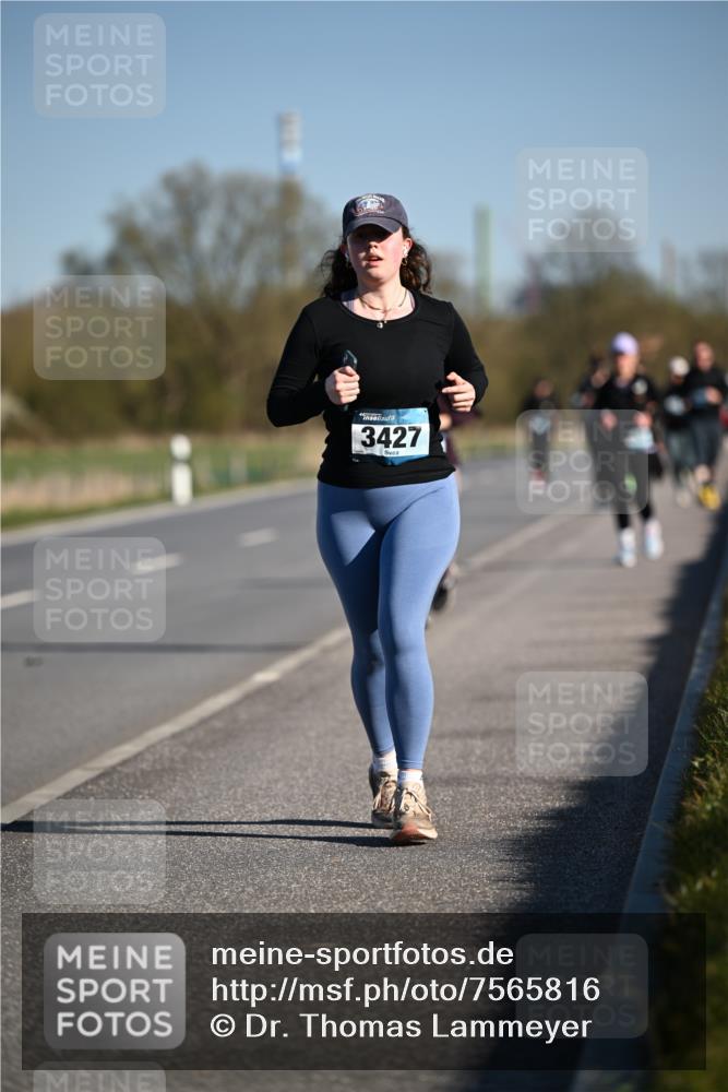 06.04.2025 - 44. Internationalen Wilhelmsburger Insellauf Dr. Thomas Lammeyer http://msf.ph/oto/7565816 06.04.2025 09:41:19 Laufen 3427 meine-sportfotos.de
