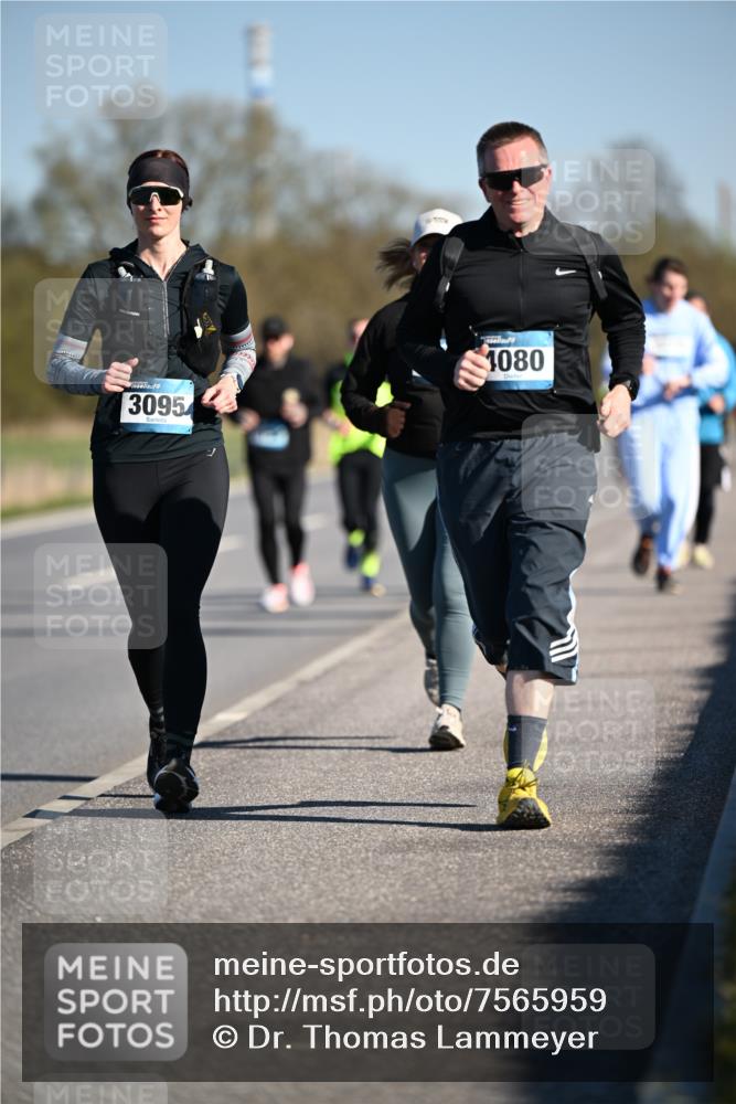 06.04.2025 - 44. Internationalen Wilhelmsburger Insellauf Dr. Thomas Lammeyer http://msf.ph/oto/7565959 06.04.2025 09:41:35 Laufen 3095, 1080 meine-sportfotos.de