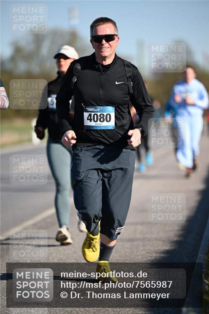 06.04.2025 - 44. Internationalen Wilhelmsburger Insellauf Dr. Thomas Lammeyer http://msf.ph/oto/7565987 06.04.2025 09:41:37 Laufen 4080 meine-sportfotos.de