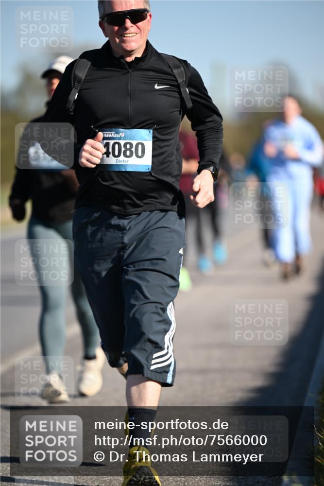 06.04.2025 - 44. Internationalen Wilhelmsburger Insellauf Dr. Thomas Lammeyer http://msf.ph/oto/7566000 06.04.2025 09:41:37 Laufen 4080 meine-sportfotos.de