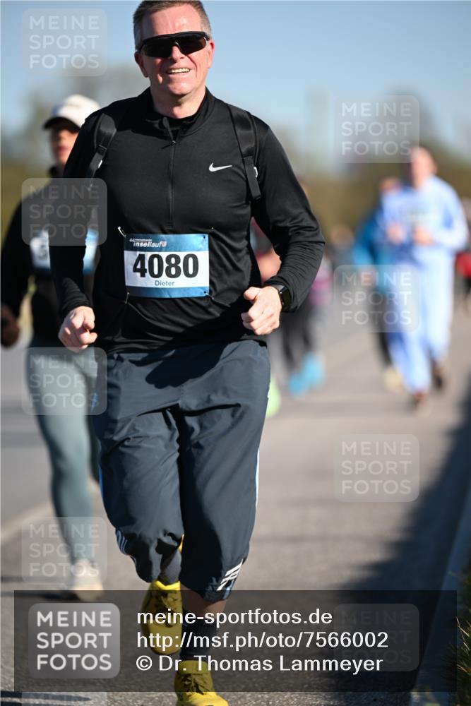 06.04.2025 - 44. Internationalen Wilhelmsburger Insellauf Dr. Thomas Lammeyer http://msf.ph/oto/7566002 06.04.2025 09:41:38 Laufen 4080 meine-sportfotos.de