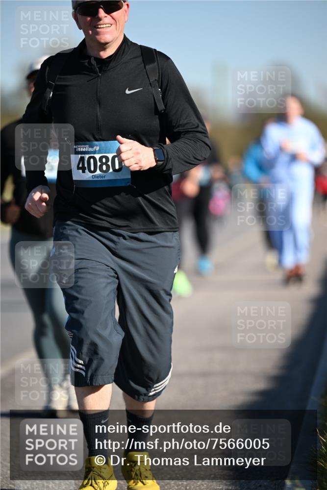 06.04.2025 - 44. Internationalen Wilhelmsburger Insellauf Dr. Thomas Lammeyer http://msf.ph/oto/7566005 06.04.2025 09:41:38 Laufen 4080 meine-sportfotos.de