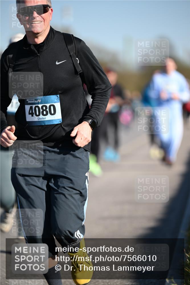 06.04.2025 - 44. Internationalen Wilhelmsburger Insellauf Dr. Thomas Lammeyer http://msf.ph/oto/7566010 06.04.2025 09:41:38 Laufen 4080 meine-sportfotos.de