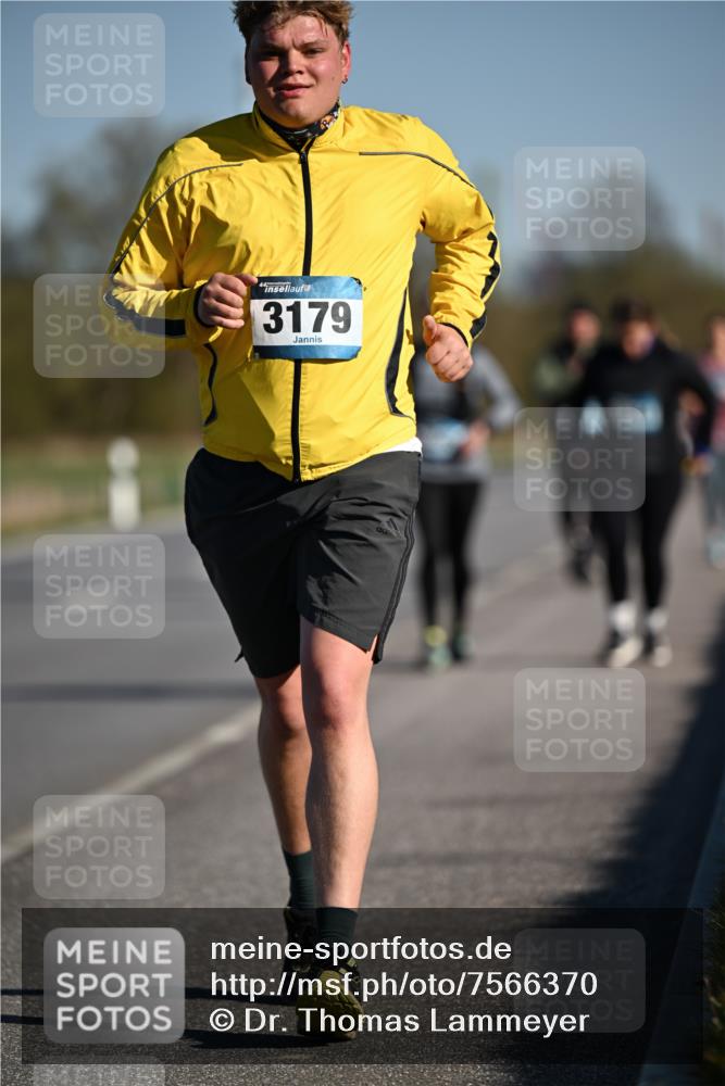 06.04.2025 - 44. Internationalen Wilhelmsburger Insellauf Dr. Thomas Lammeyer http://msf.ph/oto/7566370 06.04.2025 09:42:07 Laufen 3179 meine-sportfotos.de