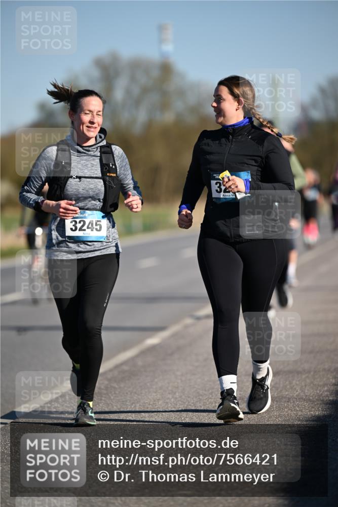06.04.2025 - 44. Internationalen Wilhelmsburger Insellauf Dr. Thomas Lammeyer http://msf.ph/oto/7566421 06.04.2025 09:42:12 Laufen 3245, 32 meine-sportfotos.de