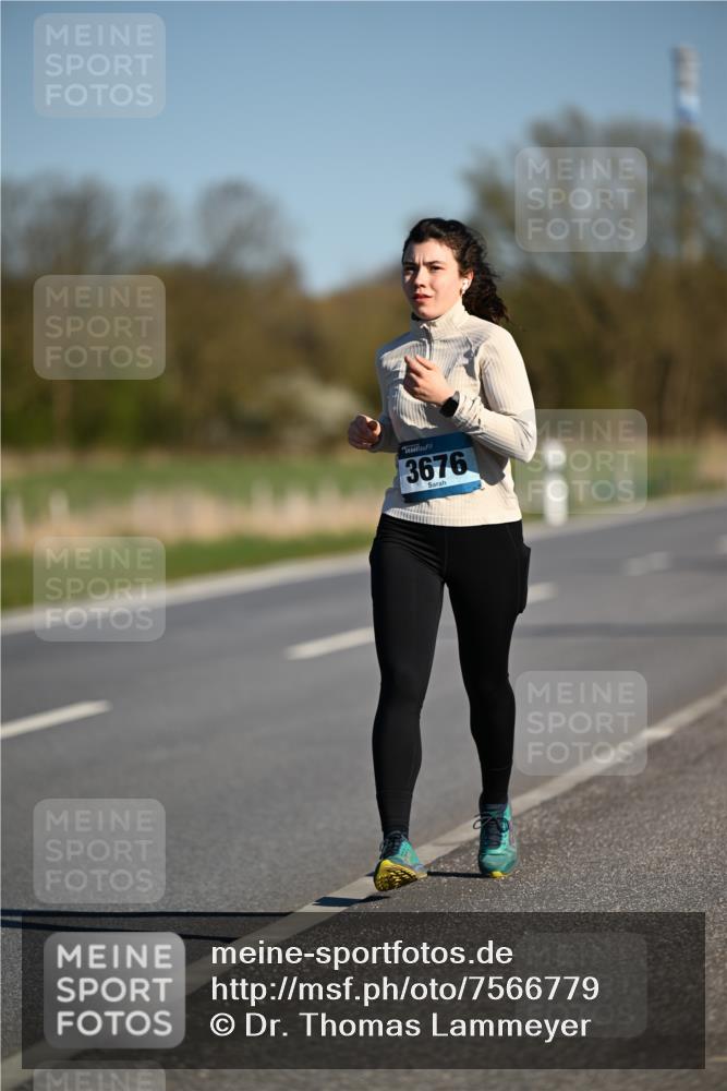 06.04.2025 - 44. Internationalen Wilhelmsburger Insellauf Dr. Thomas Lammeyer http://msf.ph/oto/7566779 06.04.2025 09:42:52 Laufen 3676 meine-sportfotos.de