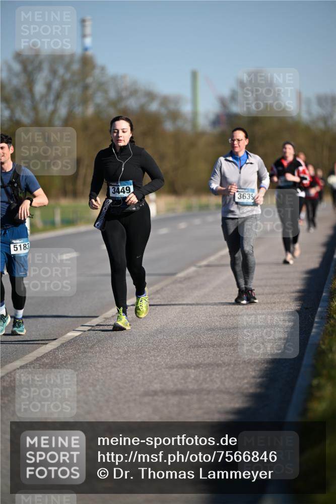 06.04.2025 - 44. Internationalen Wilhelmsburger Insellauf Dr. Thomas Lammeyer http://msf.ph/oto/7566846 06.04.2025 09:43:04 Laufen 5183, 3449, 3639 meine-sportfotos.de