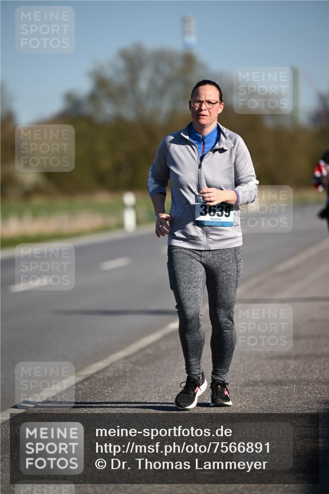 06.04.2025 - 44. Internationalen Wilhelmsburger Insellauf Dr. Thomas Lammeyer http://msf.ph/oto/7566891 06.04.2025 09:43:09 Laufen 3639 meine-sportfotos.de