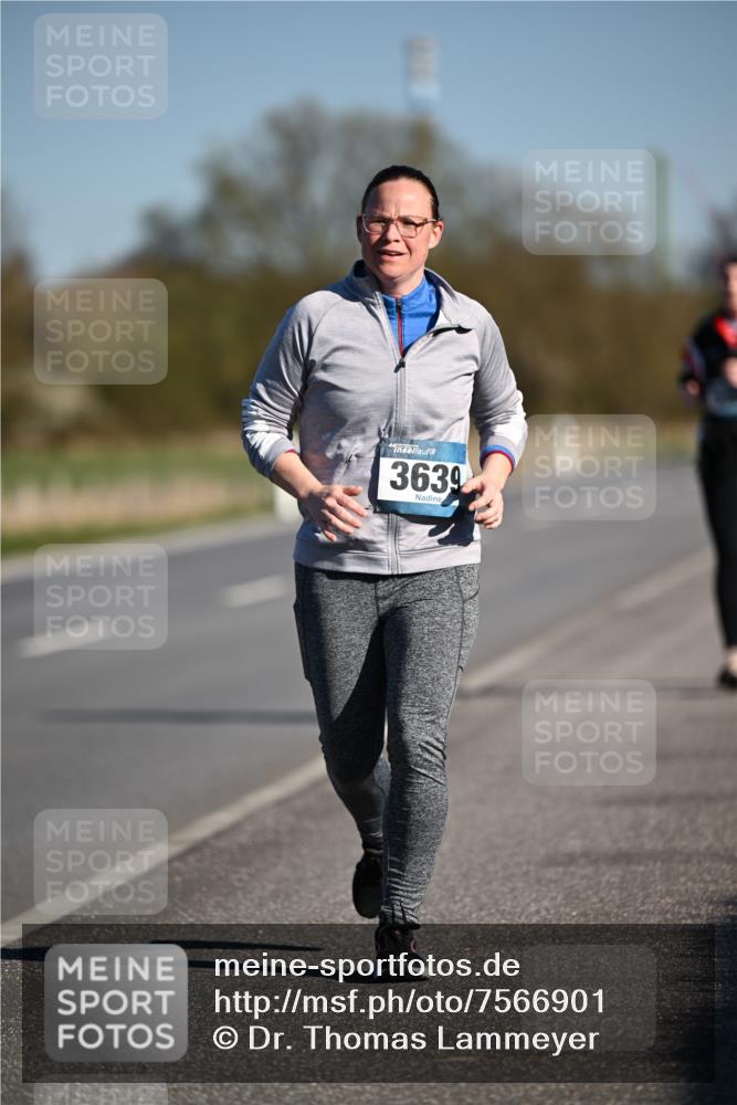 06.04.2025 - 44. Internationalen Wilhelmsburger Insellauf Dr. Thomas Lammeyer http://msf.ph/oto/7566901 06.04.2025 09:43:09 Laufen 3639 meine-sportfotos.de