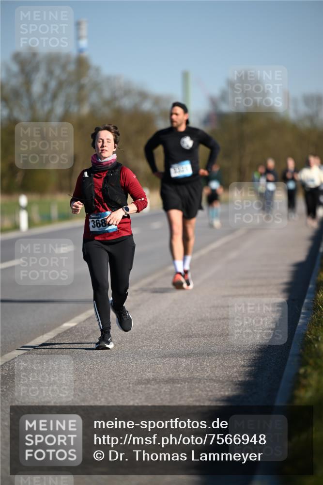 06.04.2025 - 44. Internationalen Wilhelmsburger Insellauf Dr. Thomas Lammeyer http://msf.ph/oto/7566948 06.04.2025 09:43:23 Laufen 3684 meine-sportfotos.de