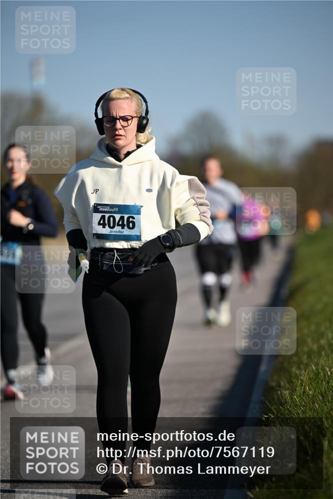 06.04.2025 - 44. Internationalen Wilhelmsburger Insellauf Dr. Thomas Lammeyer http://msf.ph/oto/7567119 06.04.2025 09:43:47 Laufen 4046 meine-sportfotos.de