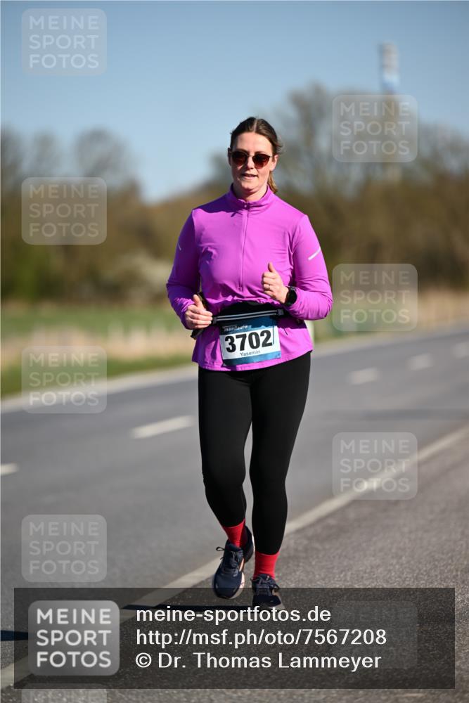 06.04.2025 - 44. Internationalen Wilhelmsburger Insellauf Dr. Thomas Lammeyer http://msf.ph/oto/7567208 06.04.2025 09:44:01 Laufen 3702 meine-sportfotos.de