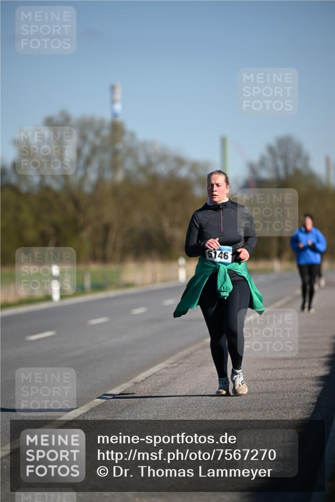 06.04.2025 - 44. Internationalen Wilhelmsburger Insellauf Dr. Thomas Lammeyer http://msf.ph/oto/7567270 06.04.2025 09:44:14 Laufen 5146 meine-sportfotos.de