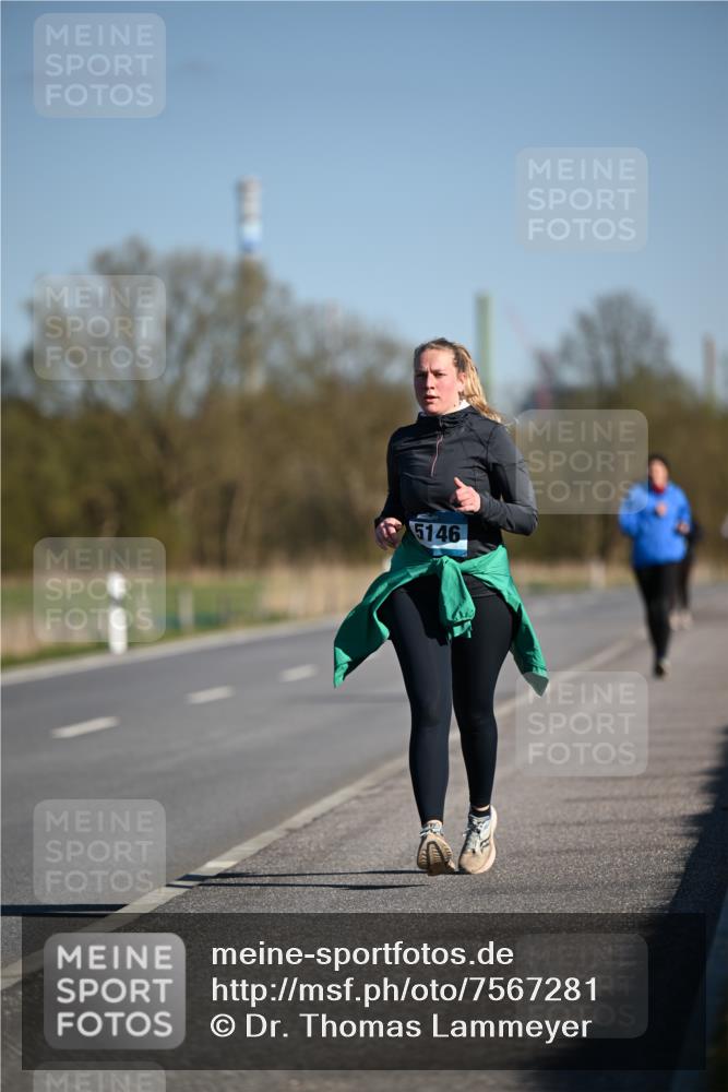 06.04.2025 - 44. Internationalen Wilhelmsburger Insellauf Dr. Thomas Lammeyer http://msf.ph/oto/7567281 06.04.2025 09:44:15 Laufen 5146 meine-sportfotos.de