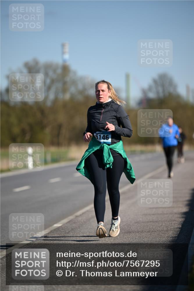 06.04.2025 - 44. Internationalen Wilhelmsburger Insellauf Dr. Thomas Lammeyer http://msf.ph/oto/7567295 06.04.2025 09:44:16 Laufen 5146 meine-sportfotos.de