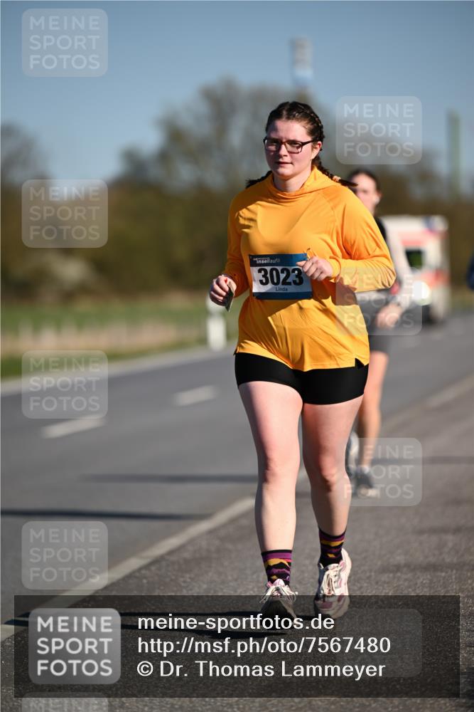 06.04.2025 - 44. Internationalen Wilhelmsburger Insellauf Dr. Thomas Lammeyer http://msf.ph/oto/7567480 06.04.2025 09:44:48 Laufen 3023 meine-sportfotos.de