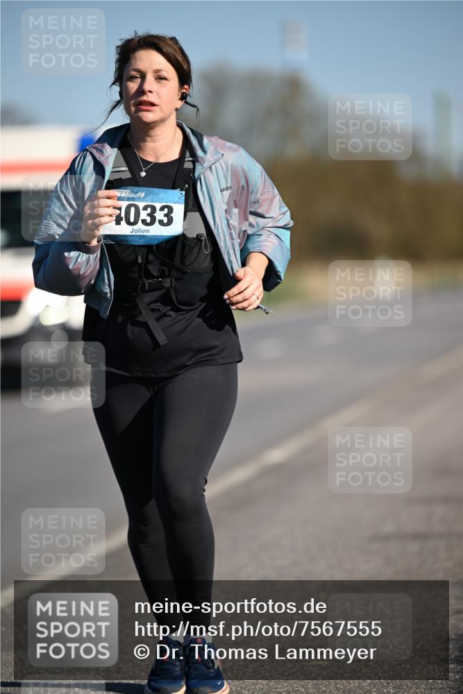 06.04.2025 - 44. Internationalen Wilhelmsburger Insellauf Dr. Thomas Lammeyer http://msf.ph/oto/7567555 06.04.2025 09:44:54 Laufen 1033 meine-sportfotos.de