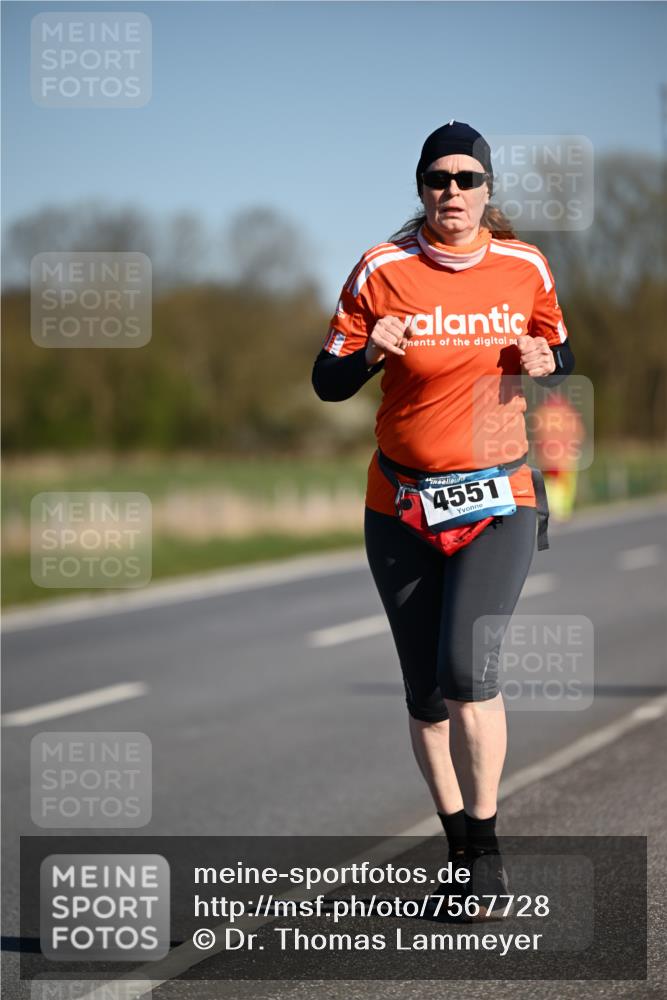 06.04.2025 - 44. Internationalen Wilhelmsburger Insellauf Dr. Thomas Lammeyer http://msf.ph/oto/7567728 06.04.2025 09:46:15 Laufen 4551 meine-sportfotos.de