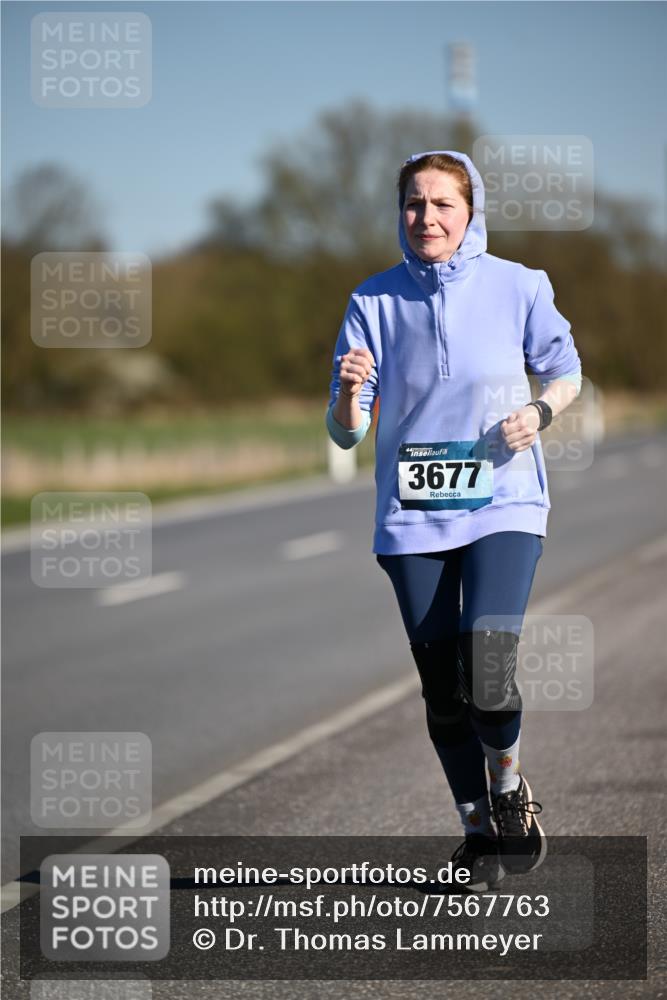 06.04.2025 - 44. Internationalen Wilhelmsburger Insellauf Dr. Thomas Lammeyer http://msf.ph/oto/7567763 06.04.2025 09:46:20 Laufen 3677 meine-sportfotos.de