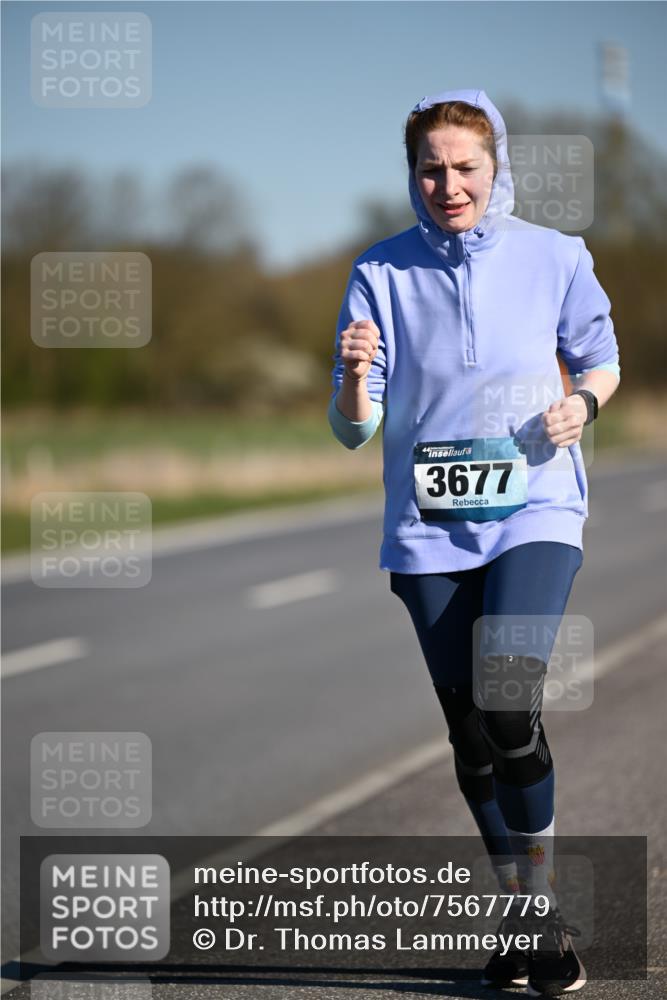 06.04.2025 - 44. Internationalen Wilhelmsburger Insellauf Dr. Thomas Lammeyer http://msf.ph/oto/7567779 06.04.2025 09:46:21 Laufen 19, 3677 meine-sportfotos.de