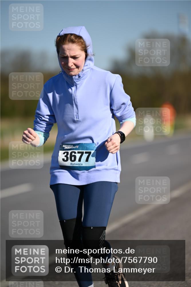 06.04.2025 - 44. Internationalen Wilhelmsburger Insellauf Dr. Thomas Lammeyer http://msf.ph/oto/7567790 06.04.2025 09:46:22 Laufen 3677 meine-sportfotos.de