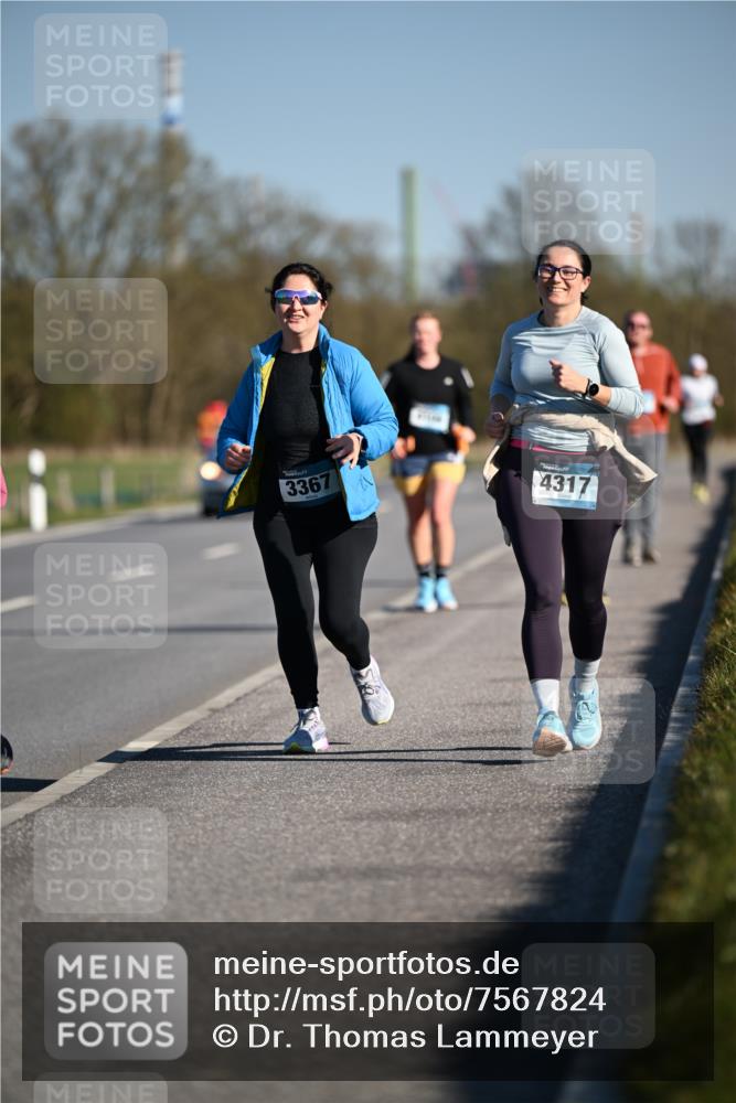 06.04.2025 - 44. Internationalen Wilhelmsburger Insellauf Dr. Thomas Lammeyer http://msf.ph/oto/7567824 06.04.2025 09:46:58 Laufen 3367, 4317 meine-sportfotos.de