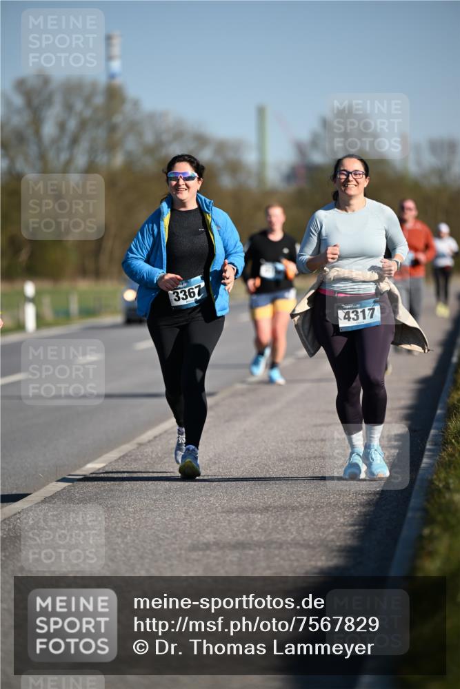 06.04.2025 - 44. Internationalen Wilhelmsburger Insellauf Dr. Thomas Lammeyer http://msf.ph/oto/7567829 06.04.2025 09:46:59 Laufen 3367, 4317 meine-sportfotos.de