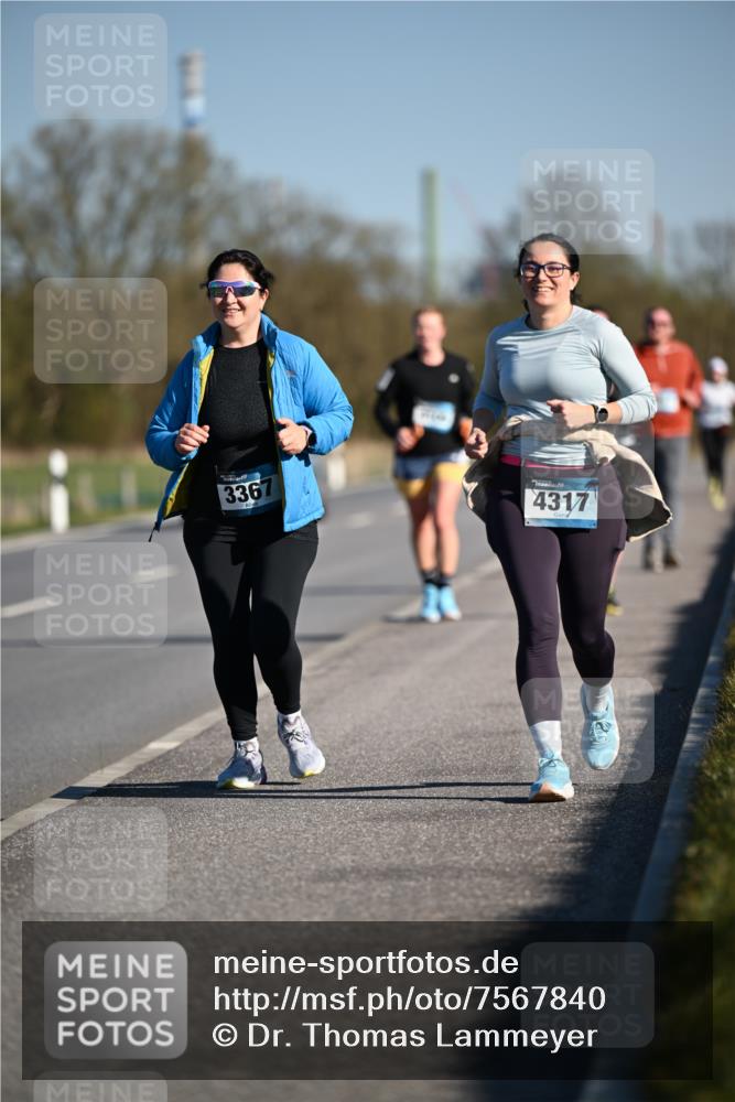 06.04.2025 - 44. Internationalen Wilhelmsburger Insellauf Dr. Thomas Lammeyer http://msf.ph/oto/7567840 06.04.2025 09:46:59 Laufen 3367, 4317 meine-sportfotos.de
