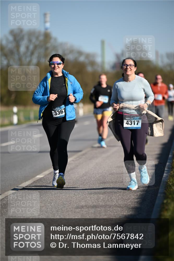 06.04.2025 - 44. Internationalen Wilhelmsburger Insellauf Dr. Thomas Lammeyer http://msf.ph/oto/7567842 06.04.2025 09:46:59 Laufen 3367, 4317 meine-sportfotos.de