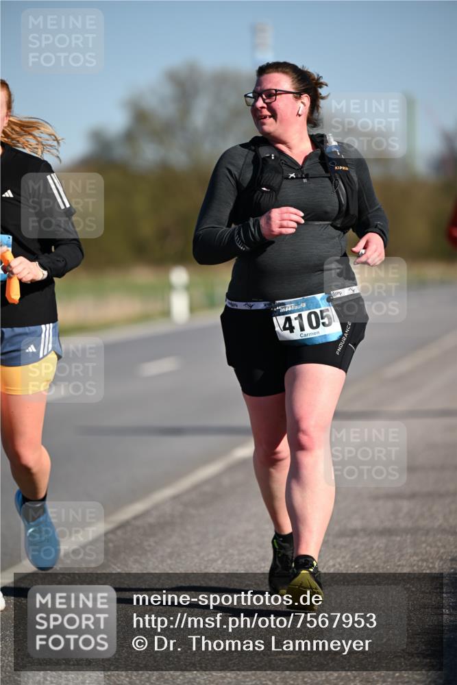 06.04.2025 - 44. Internationalen Wilhelmsburger Insellauf Dr. Thomas Lammeyer http://msf.ph/oto/7567953 06.04.2025 09:47:09 Laufen 4105 meine-sportfotos.de